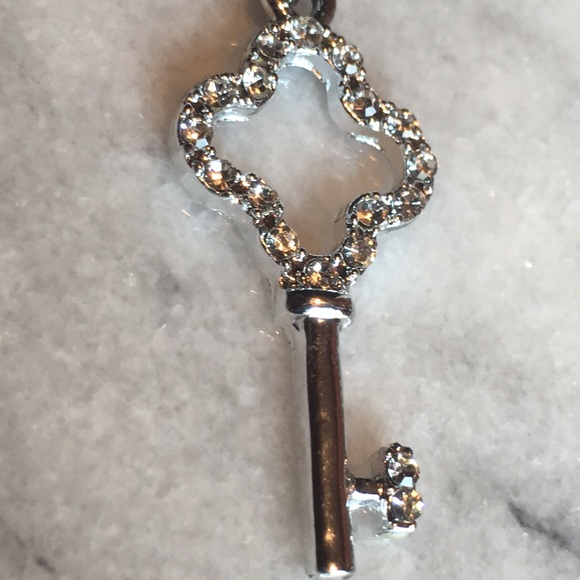 Crystal Rhinestone Key Necklace - Picture 14 of 14
